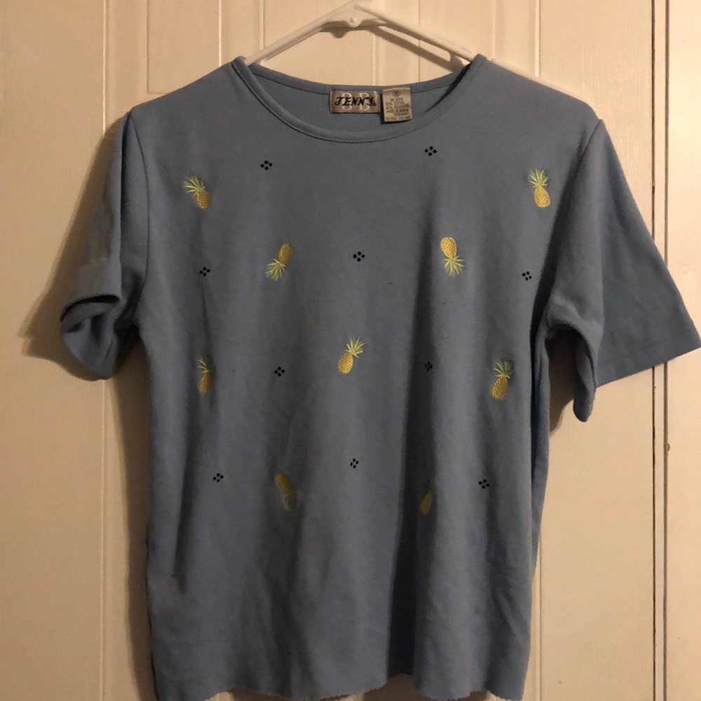 blue shirt